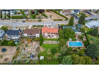 6563 Mountainview Drive. Oliver, British Columbia