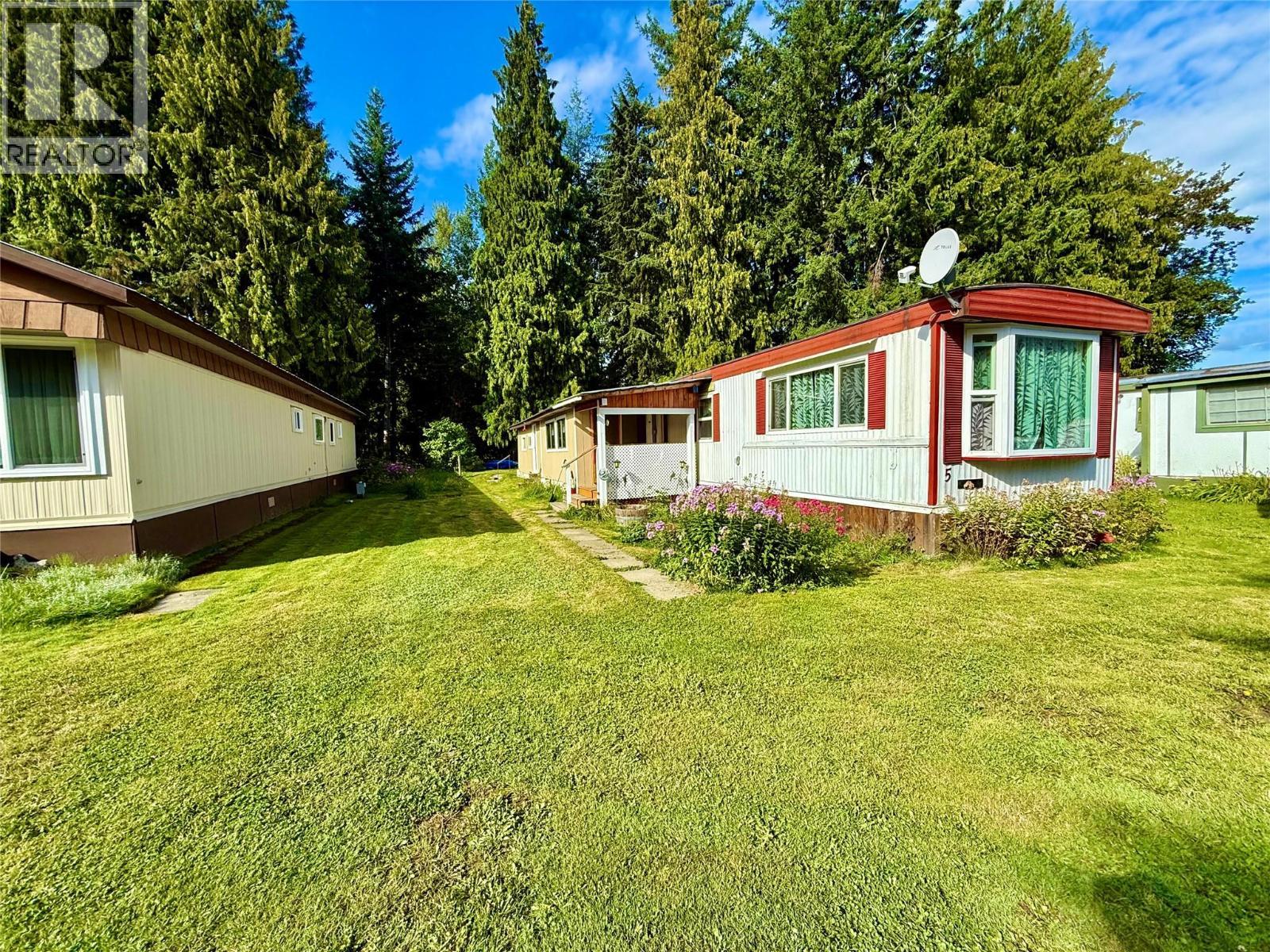 469 Main Street Unit# 5. Sicamous, British Columbia