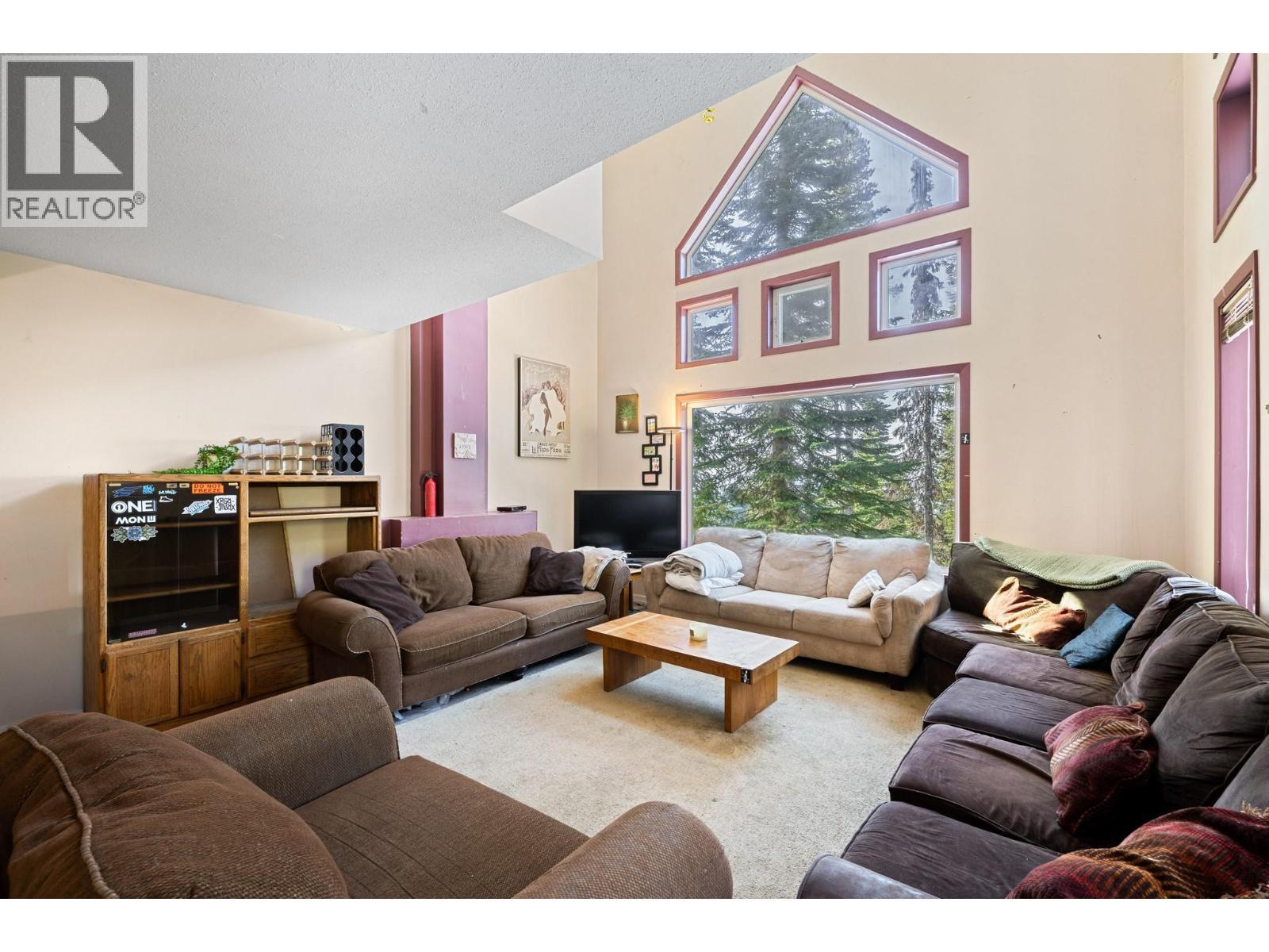7475 Porcupine Road Unit# 3. Big White, British Columbia