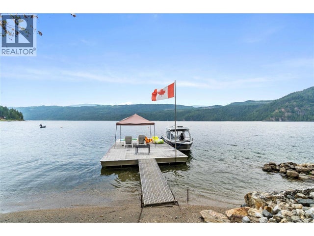 Lot 13 Pete Martin Bay, Sicamous