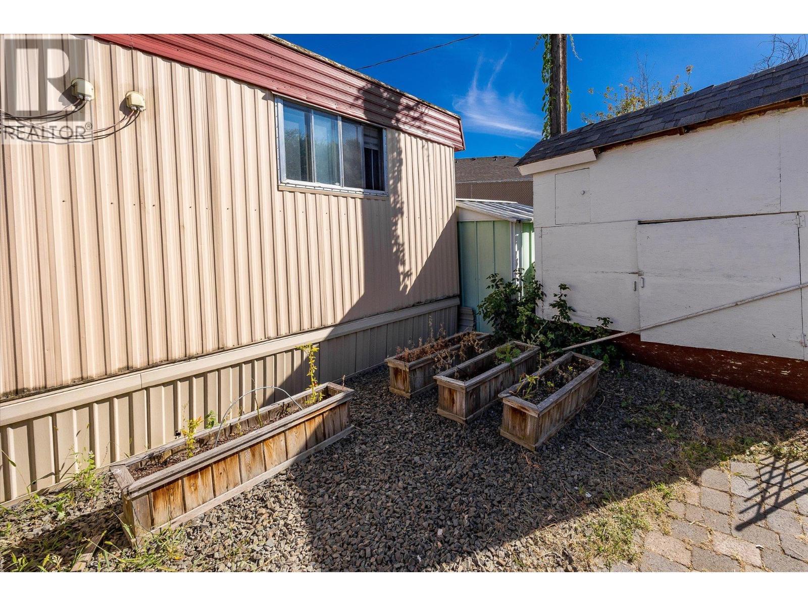 1925 Baron Road Unit# 30. Kelowna, British Columbia