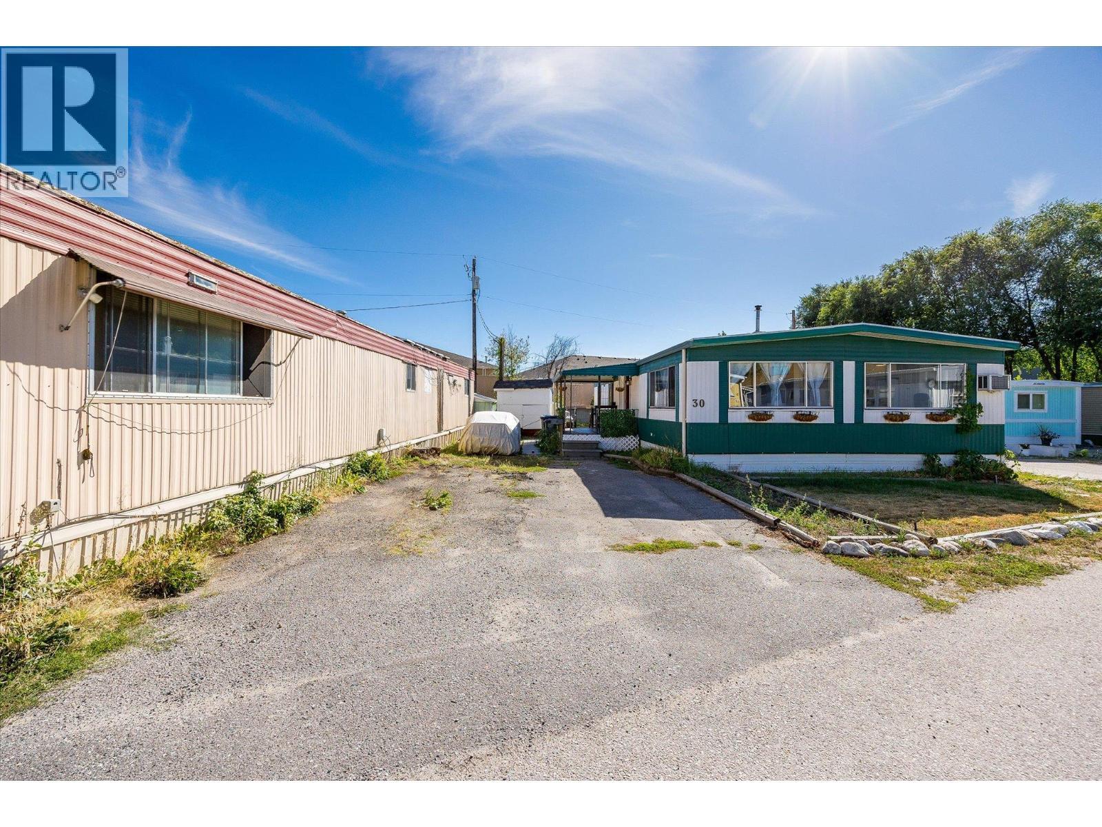 1925 Baron Road Unit# 30. Kelowna, British Columbia