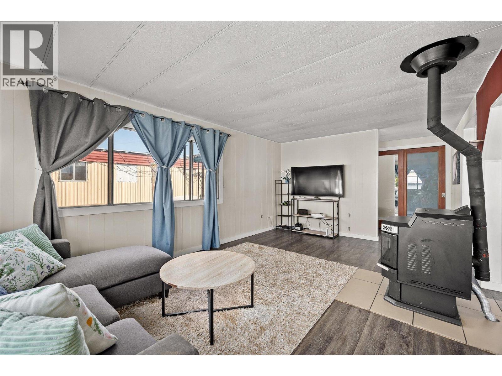 1925 Baron Road Unit# 30. Kelowna, British Columbia