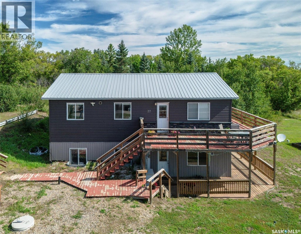 37 Parkbeg Street, Caron Rm No. 162