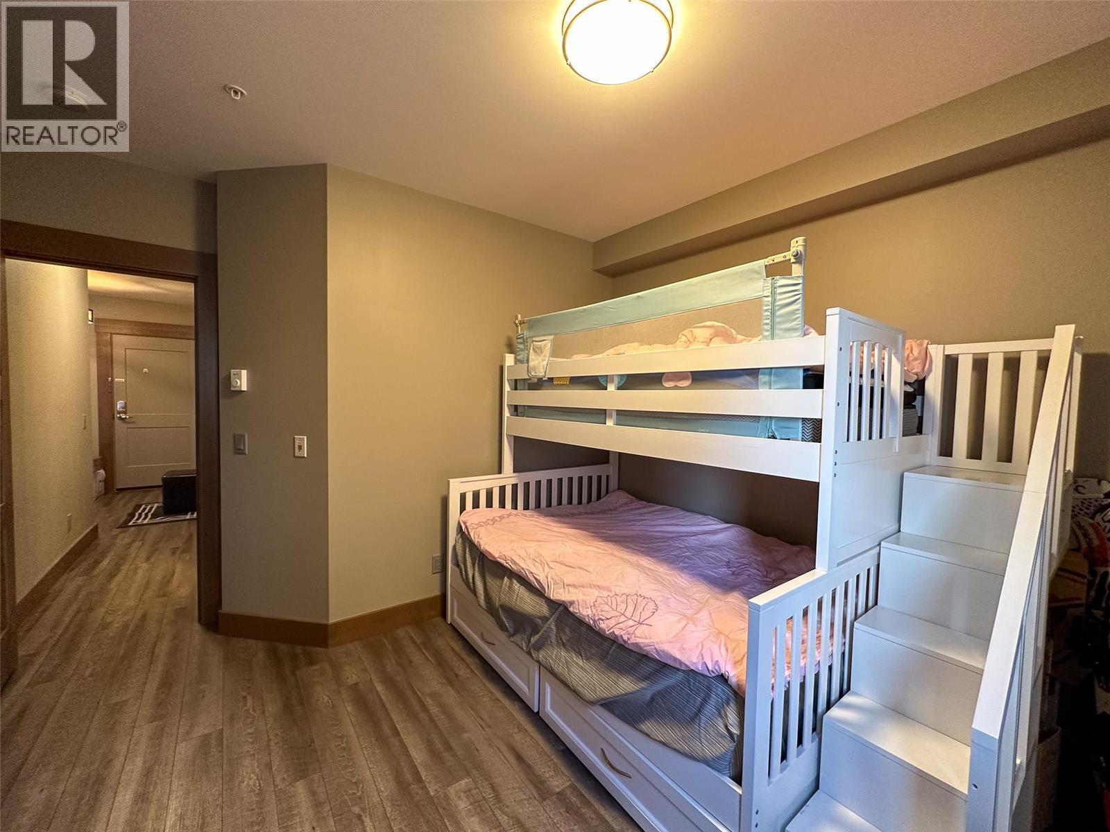 375 Raven Ridge Road Unit# 2208. Big White, British Columbia