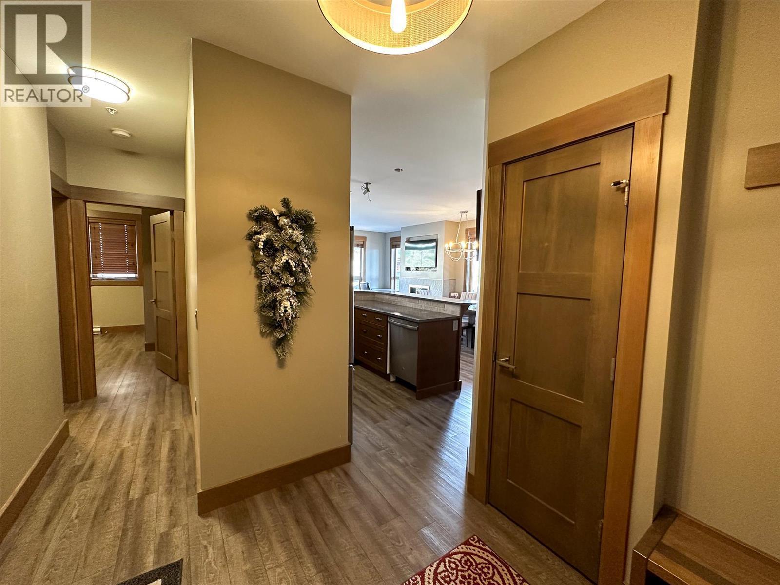 375 Raven Ridge Road Unit# 2208. Big White, British Columbia