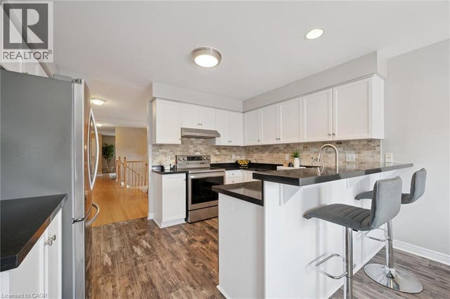 98 Schroder Crescent, Guelph