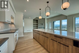 1070 Emslie Street. Kelowna, British Columbia