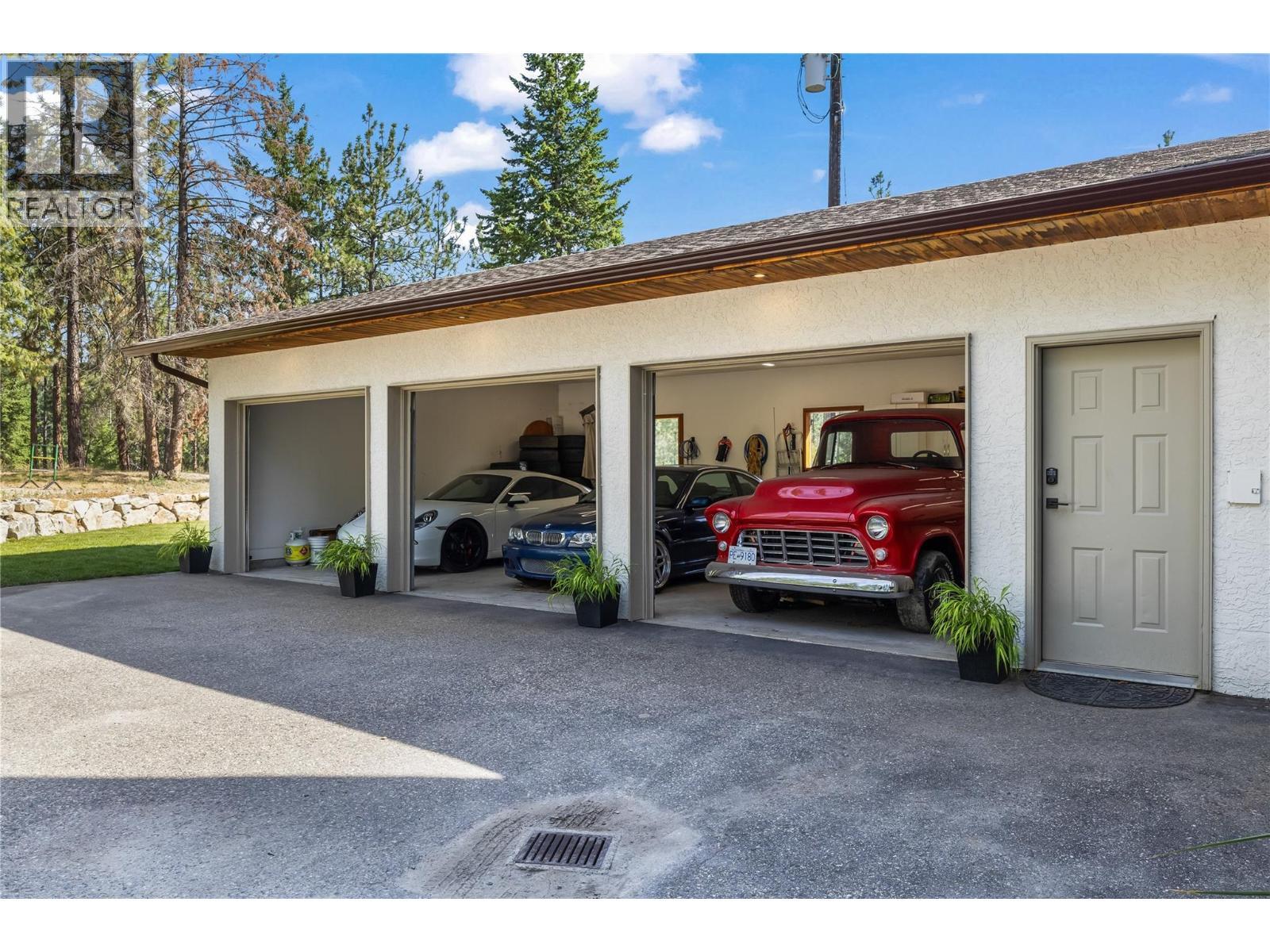 3700 Jean Road. Kelowna, British Columbia