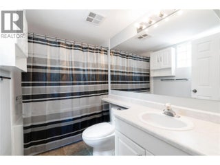 650 3 Street Sw Unit# 112. Salmon Arm, British Columbia