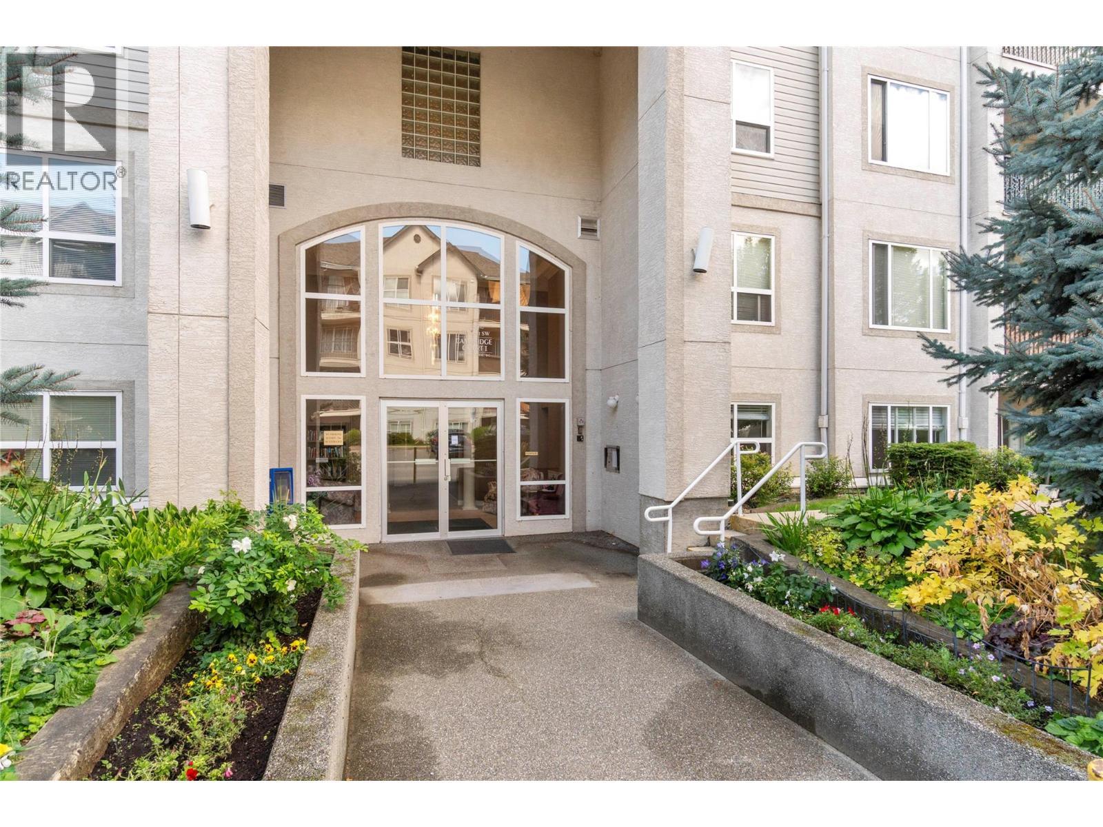 650 3 Street Sw Unit# 112. Salmon Arm, British Columbia