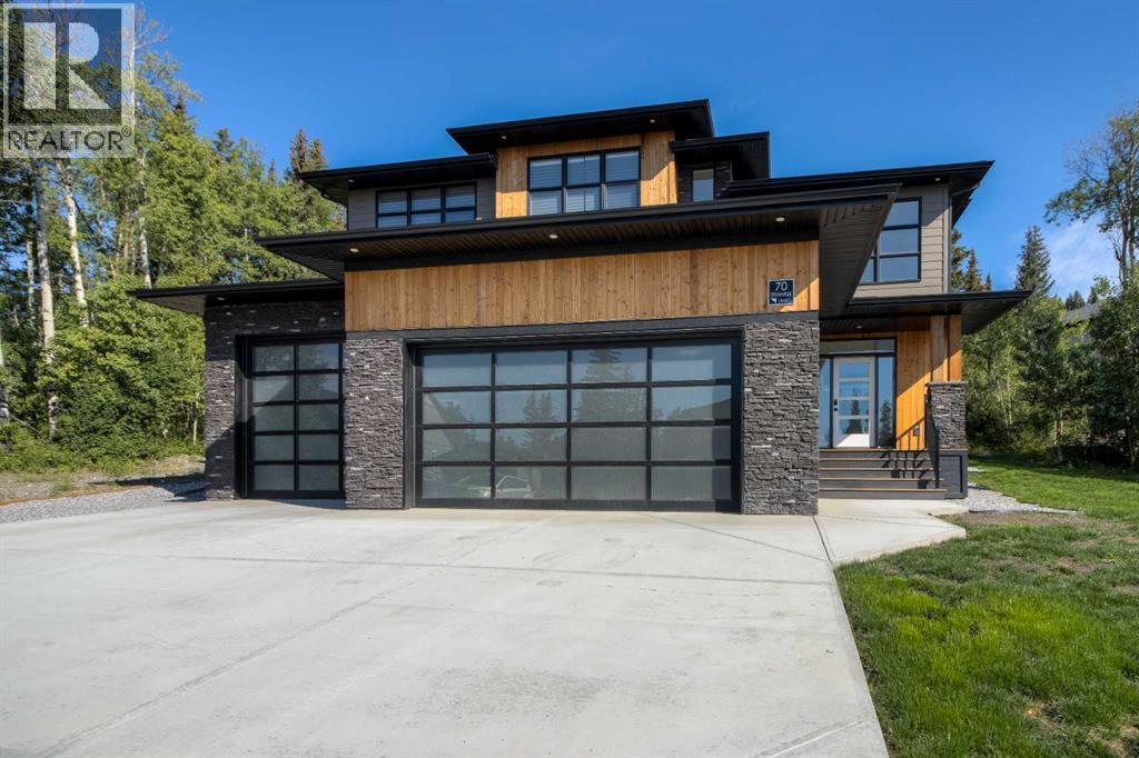 70 Kananaskis Drive, Coleman