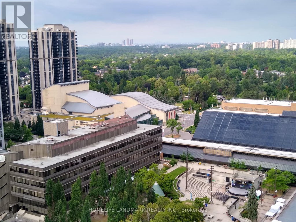 2003 - 8 Hillcrest Avenue, Toronto (willowdale East)