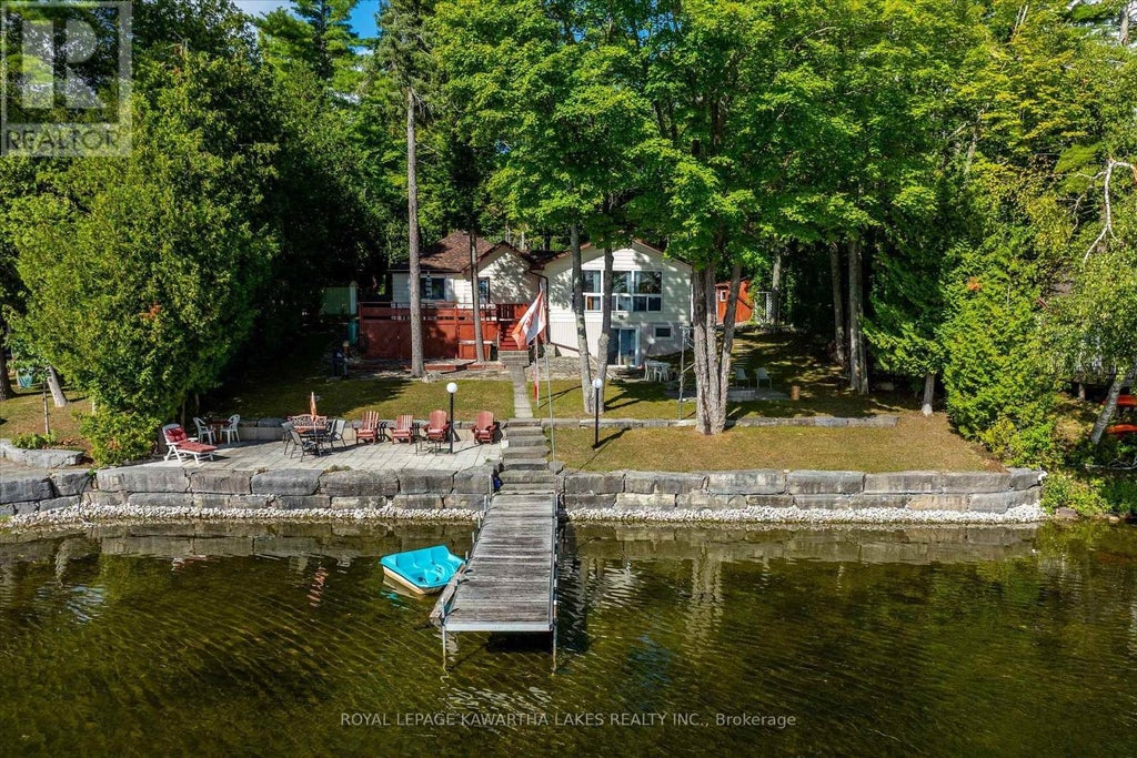 1999 White Lake Rd W Road S, Douro-Dummer