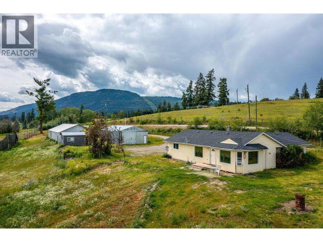3575 Canyon Road, Spallumcheen
