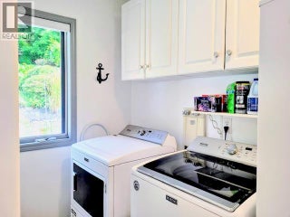 4410 Lakeshore Road Ne. Salmon Arm, British Columbia