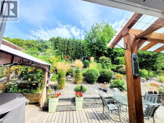 4410 Lakeshore Road Ne. Salmon Arm, British Columbia