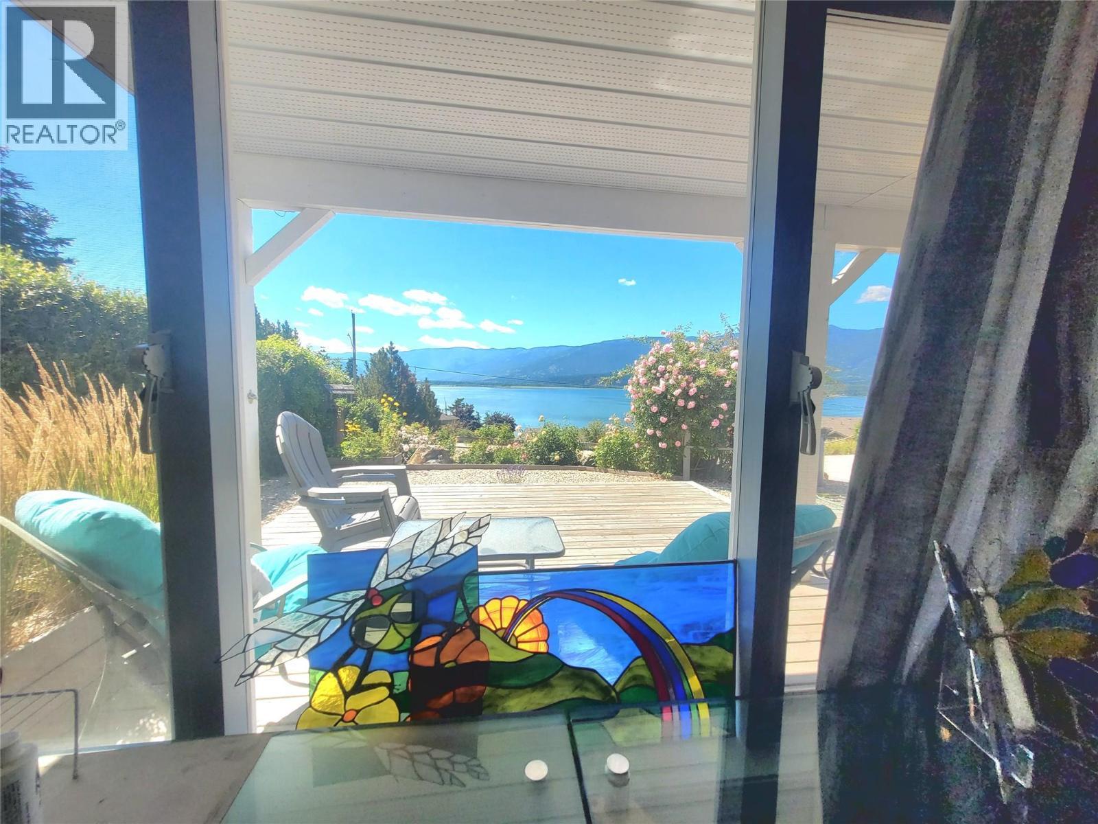 4410 Lakeshore Road Ne. Salmon Arm, British Columbia