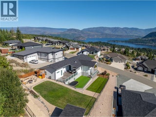 2521 Panoramic Way. Blind Bay, British Columbia