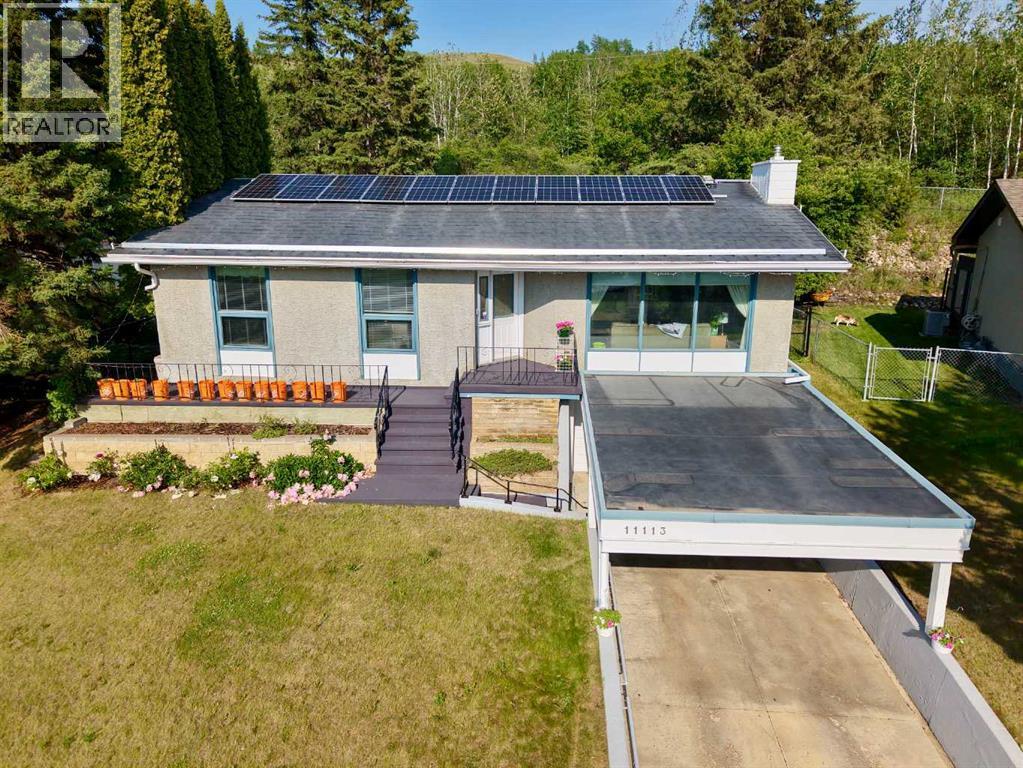 11113 103 Street, Peace River