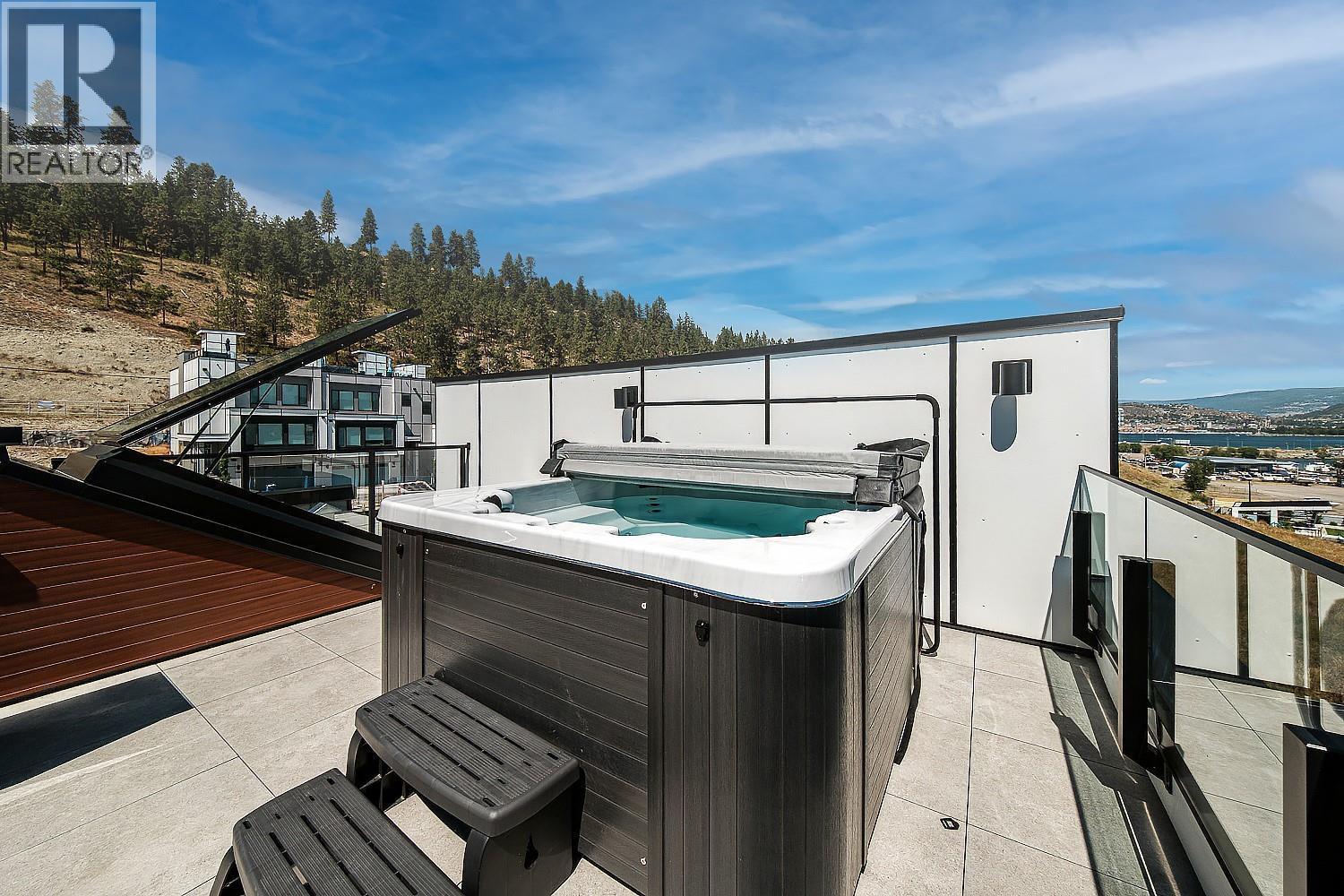 2100 Campbell Road Unit# 157. West Kelowna, British Columbia