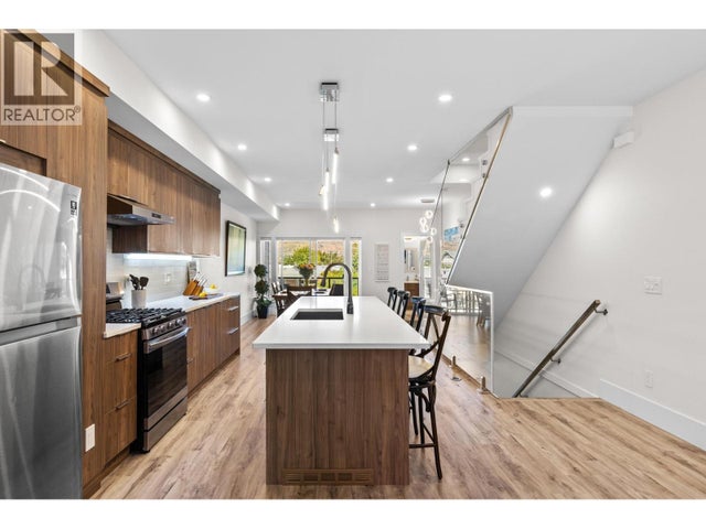 Photo of Listing #10360754