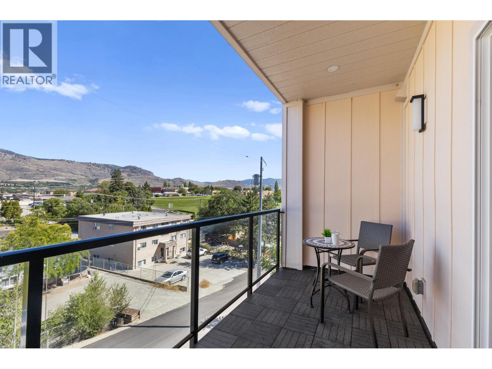 18 Loon Crescent Unit# 3. Osoyoos, British Columbia