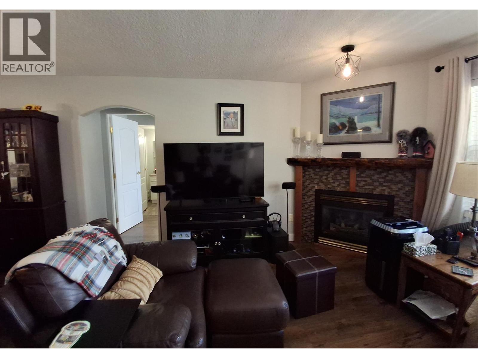 743 Okanagan Avenue Unit# 301. Chase, British Columbia