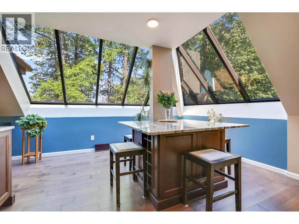 3 3980 Canada Way, Burnaby