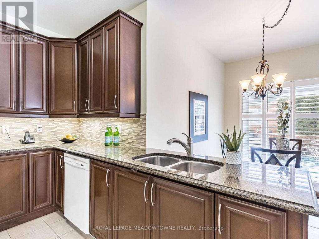 34 - 54 Locust Drive, Brampton (sandringham-Wellington)