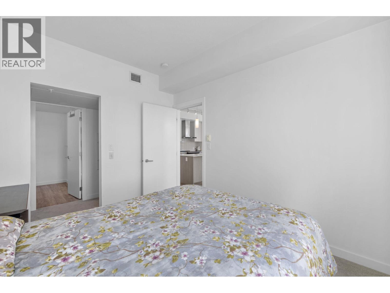 1775 Chapman Place Unit# 221. Kelowna, British Columbia