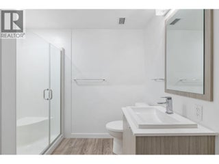 1775 Chapman Place Unit# 221. Kelowna, British Columbia