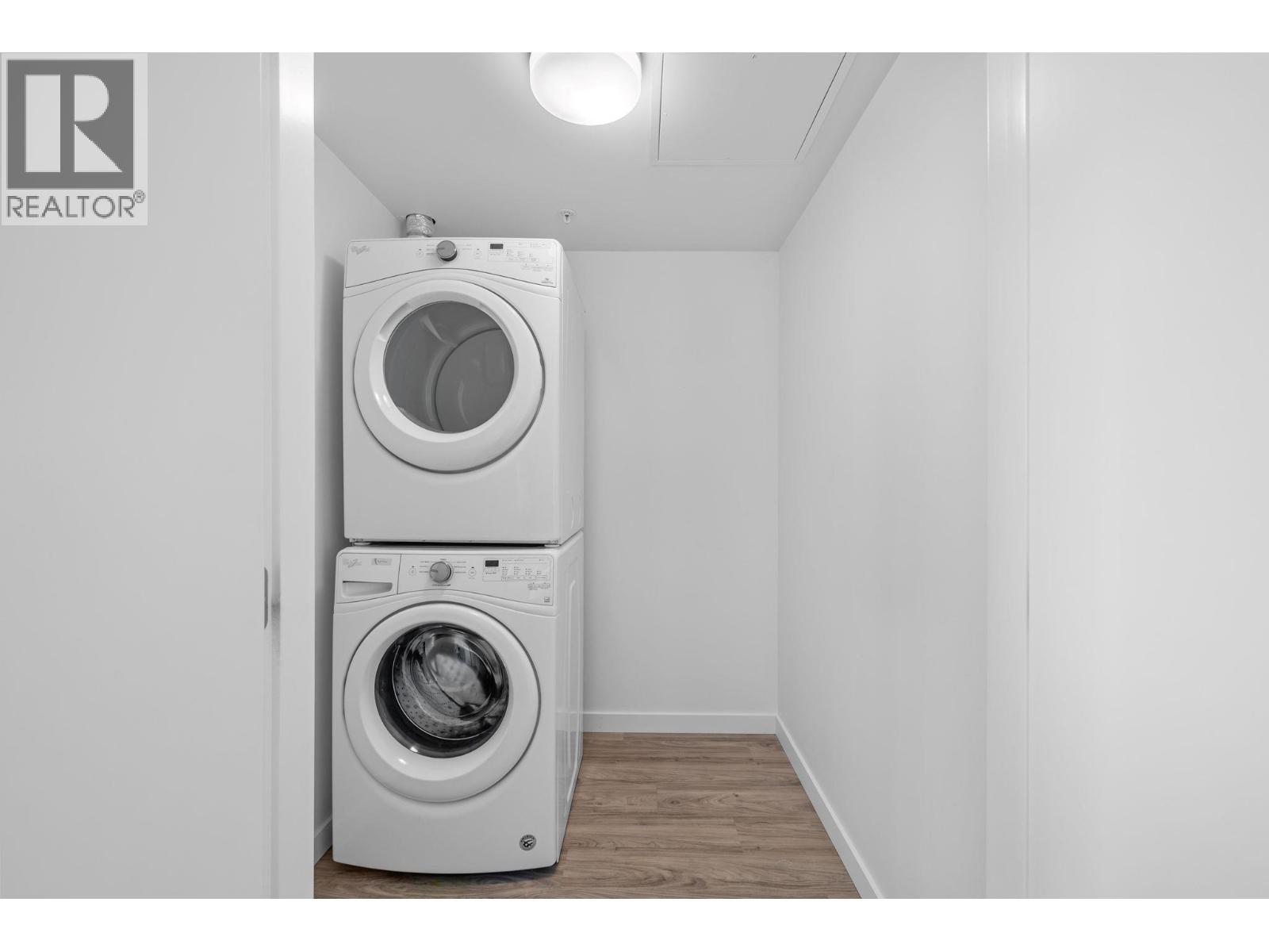 1775 Chapman Place Unit# 221. Kelowna, British Columbia