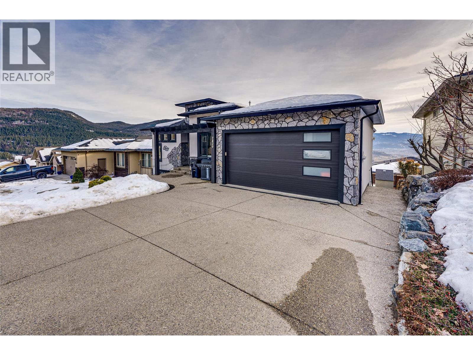 7429 Sun Peaks Drive. Vernon, British Columbia