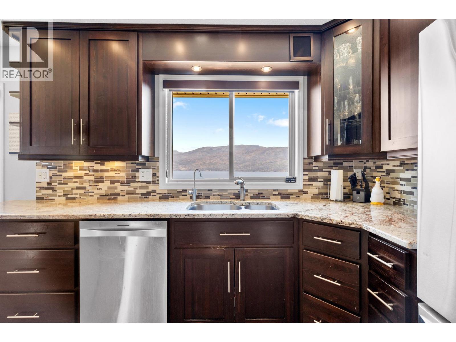 5277 Clarence Road. Peachland, British Columbia