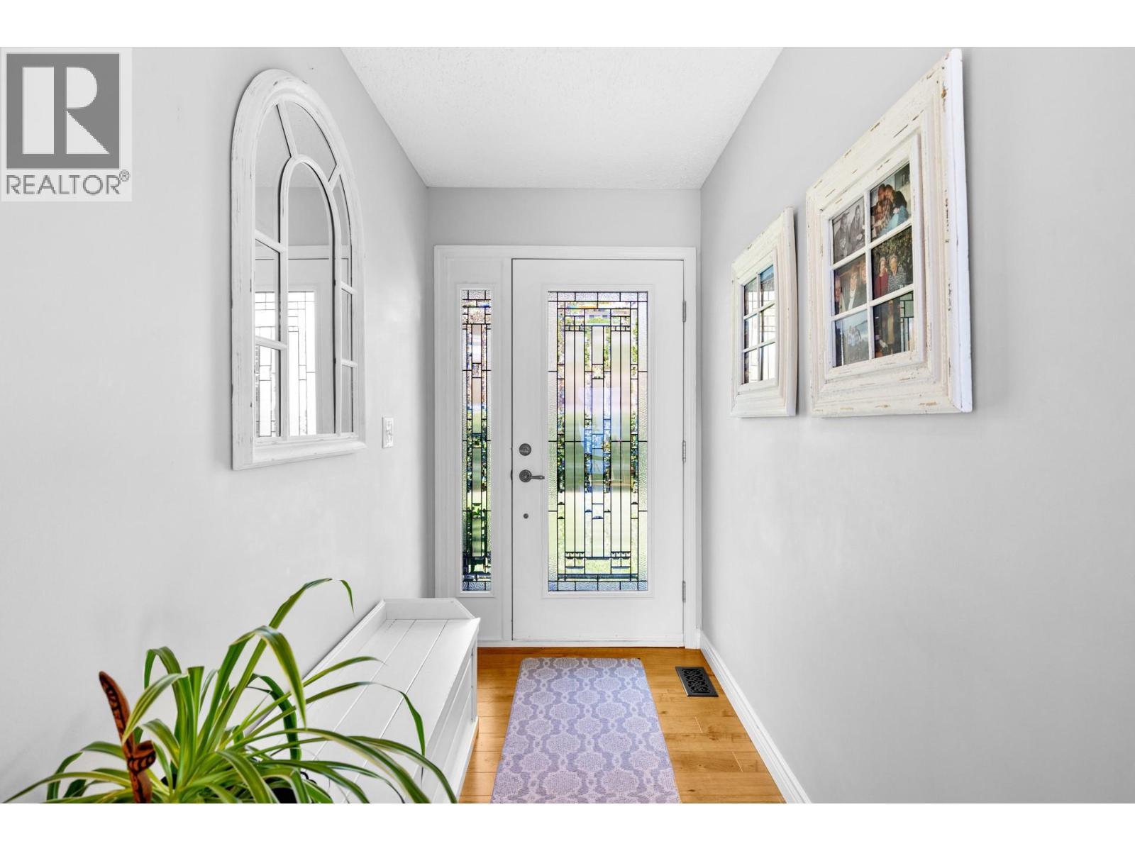 5277 Clarence Road. Peachland, British Columbia