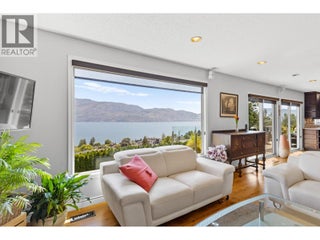 5277 Clarence Road. Peachland, British Columbia