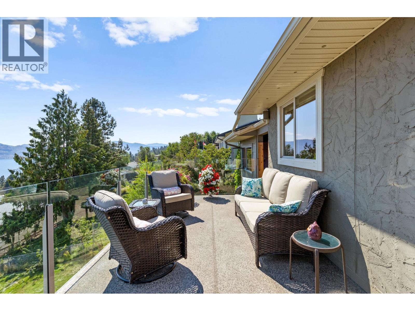 5277 Clarence Road. Peachland, British Columbia