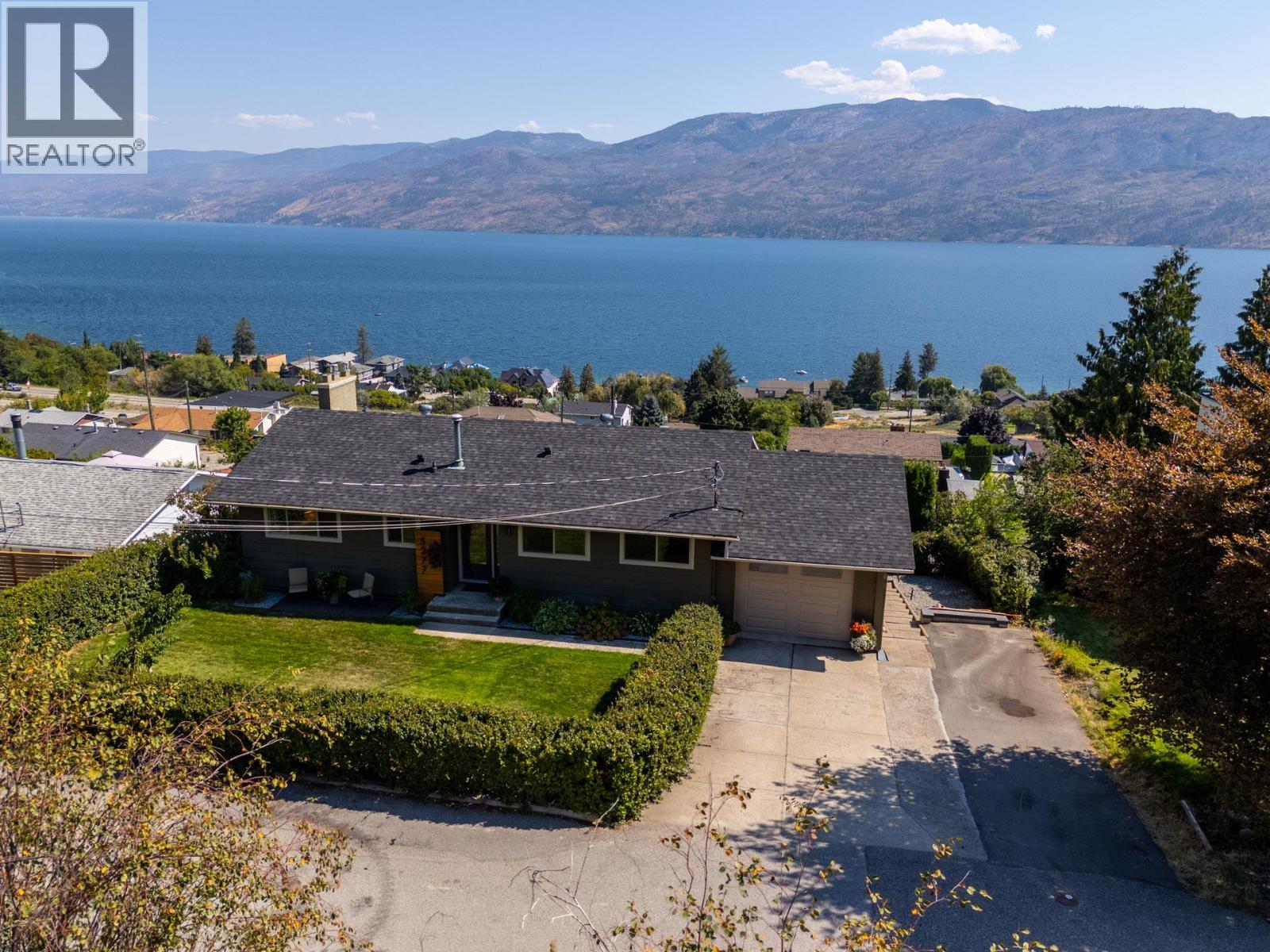 5277 Clarence Road. Peachland, British Columbia