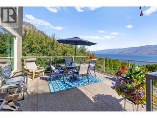 5277 Clarence Road. Peachland, British Columbia