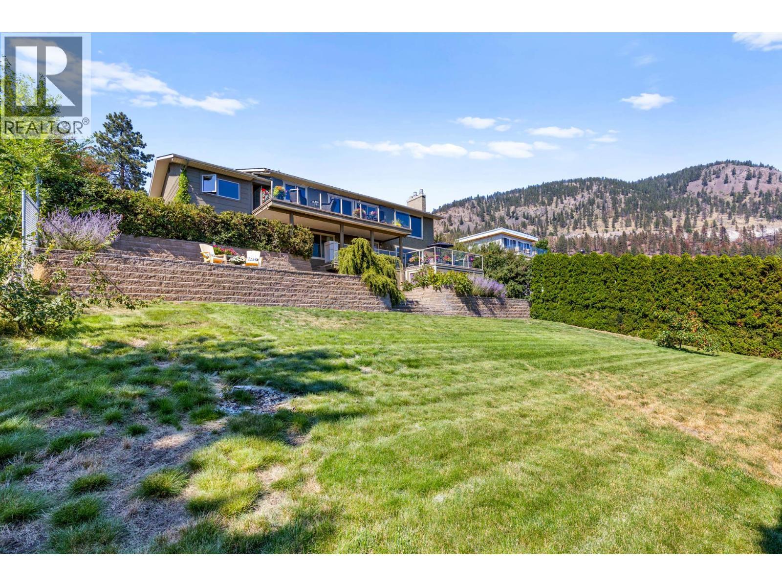 5277 Clarence Road. Peachland, British Columbia