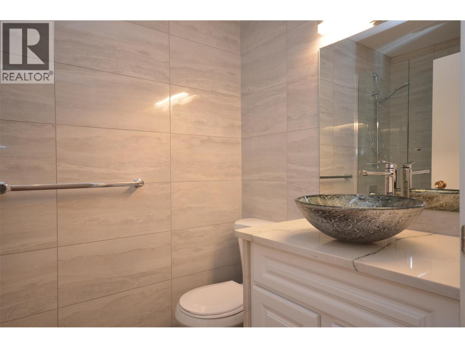 6609 Southwind Road. Vernon, British Columbia