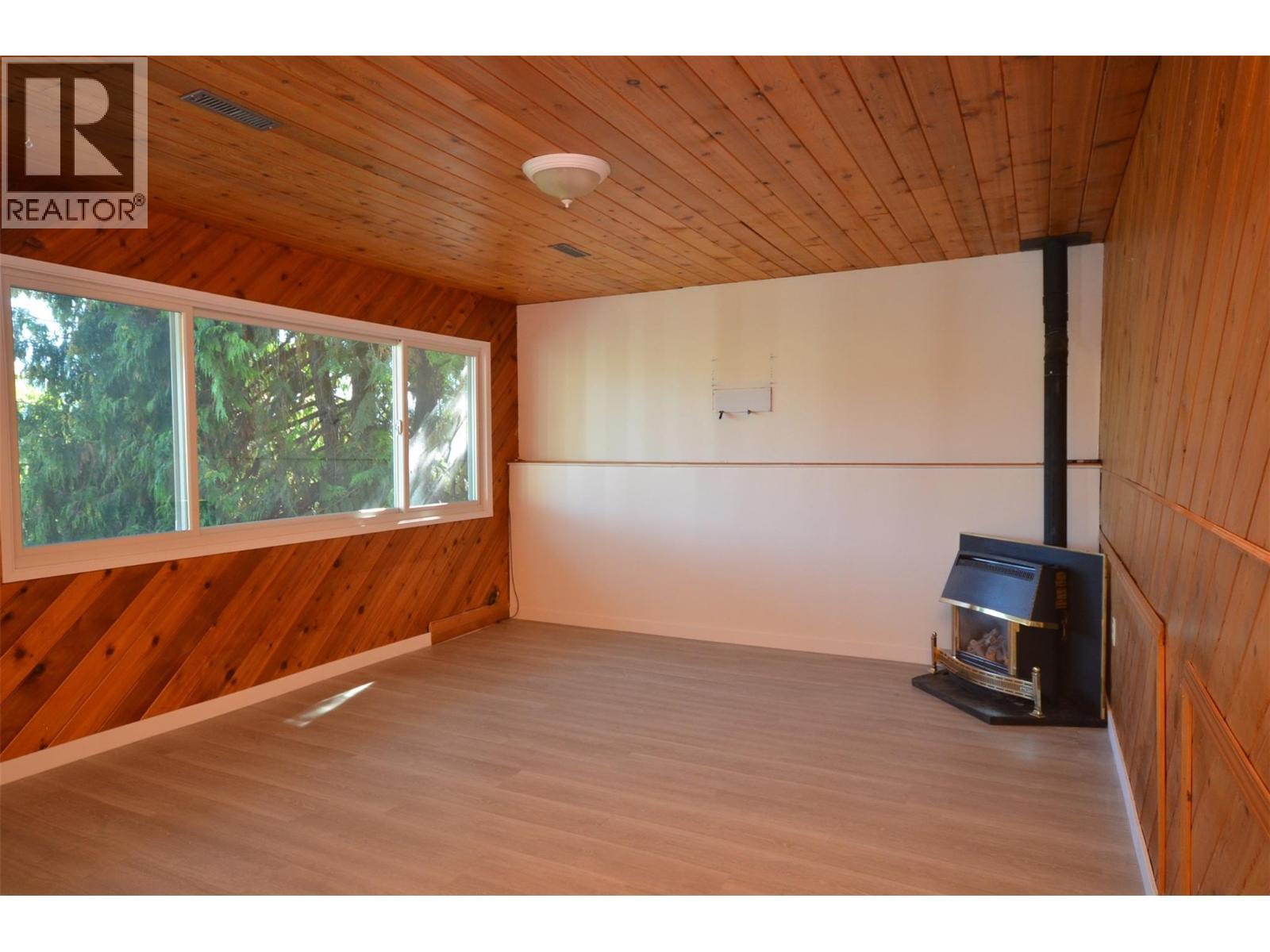 6609 Southwind Road. Vernon, British Columbia