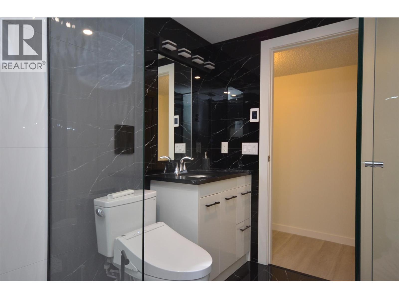 6609 Southwind Road. Vernon, British Columbia