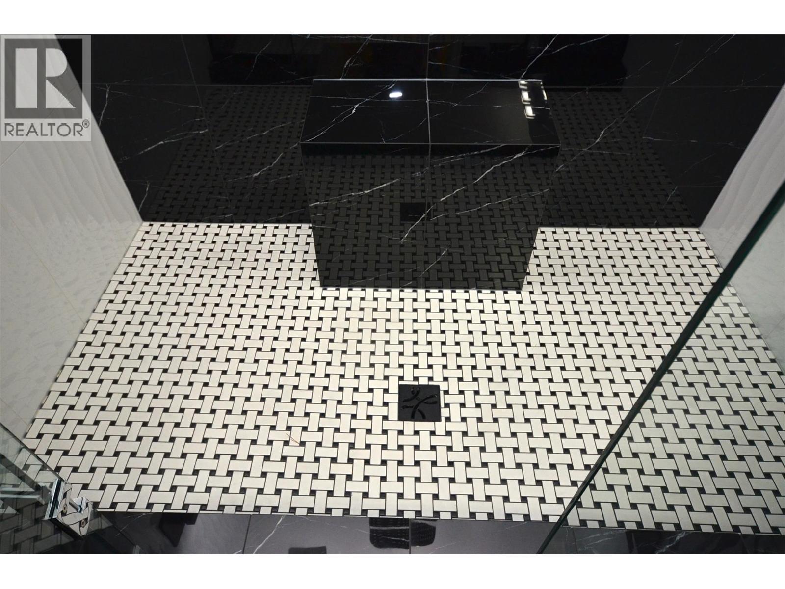 6609 Southwind Road. Vernon, British Columbia