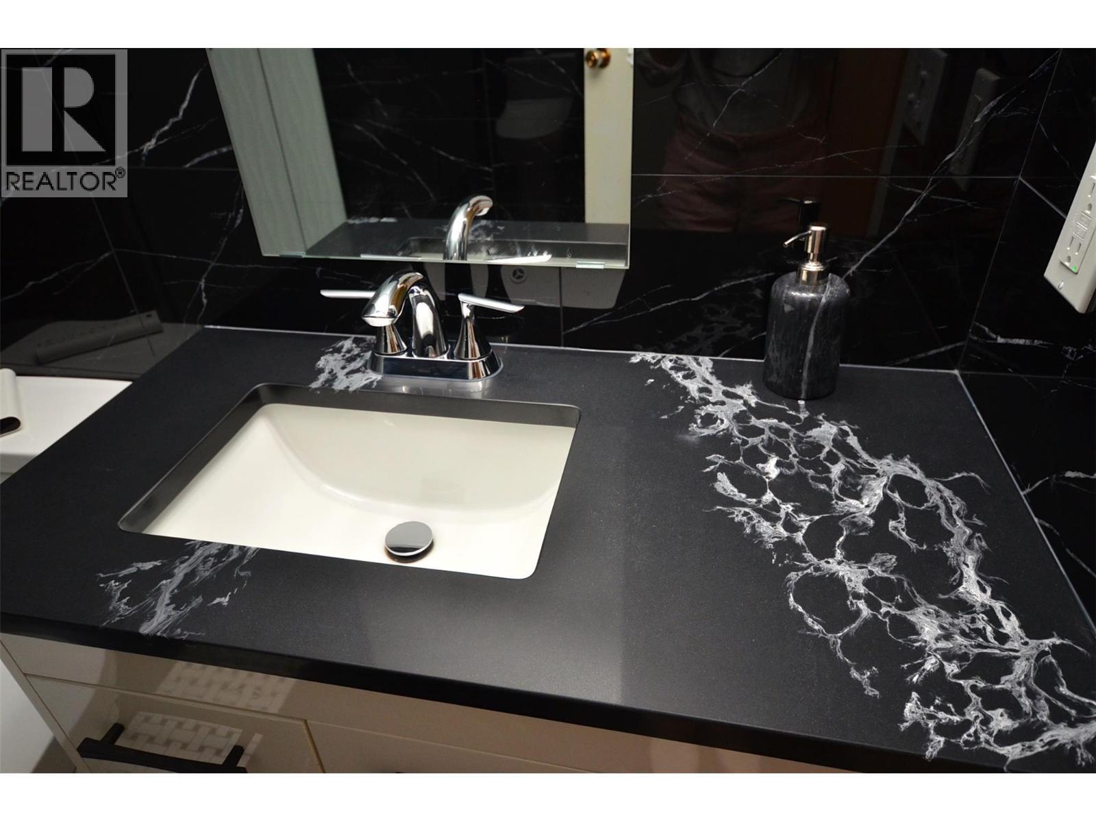 6609 Southwind Road. Vernon, British Columbia