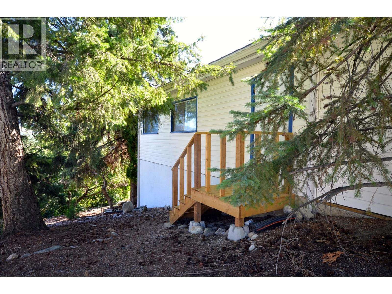 6609 Southwind Road. Vernon, British Columbia