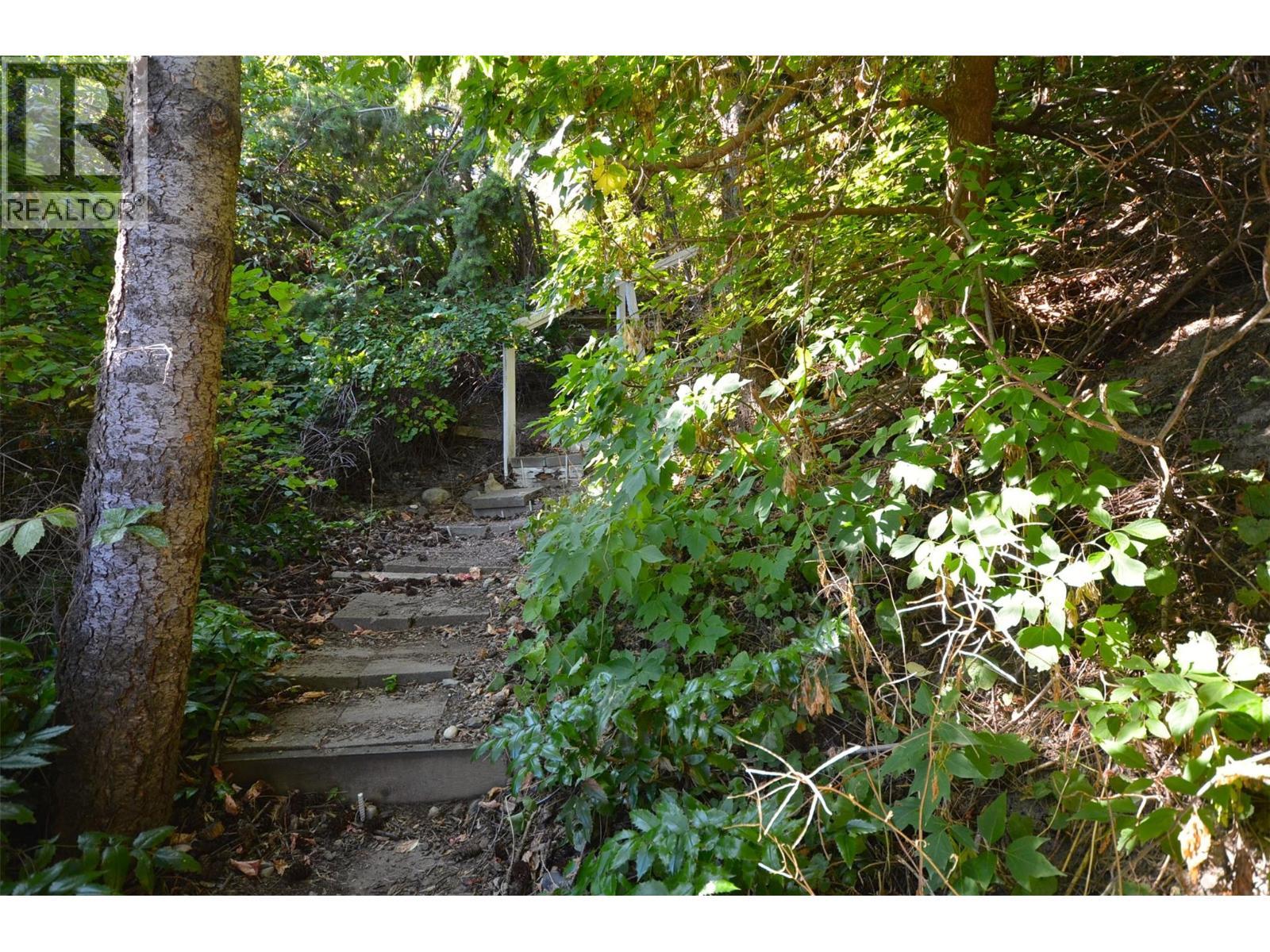 6609 Southwind Road. Vernon, British Columbia