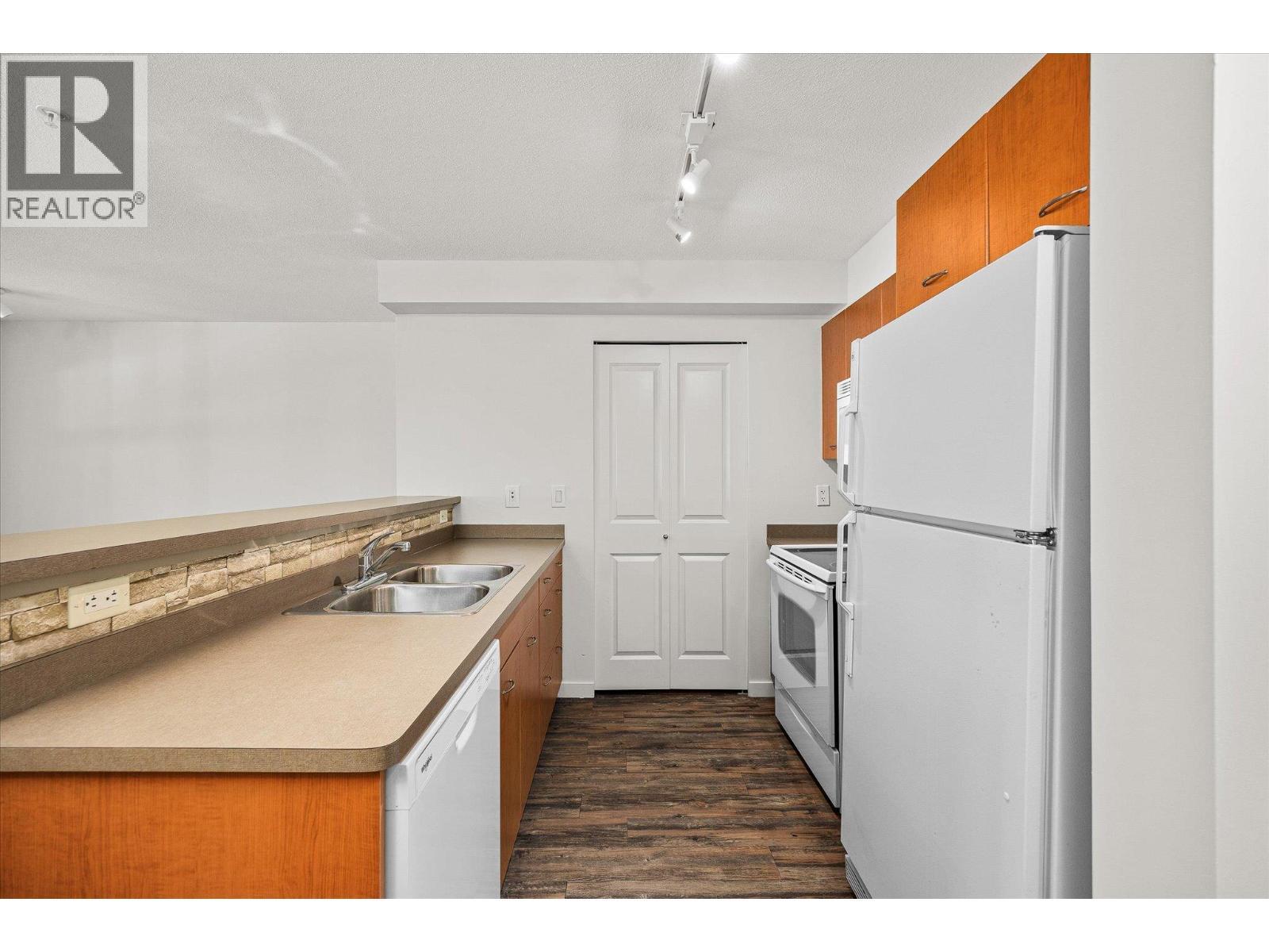 539 Yates Road Unit# 116. Kelowna, British Columbia