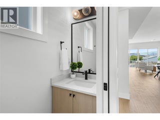 392 Chardonnay Avenue. Oliver, British Columbia